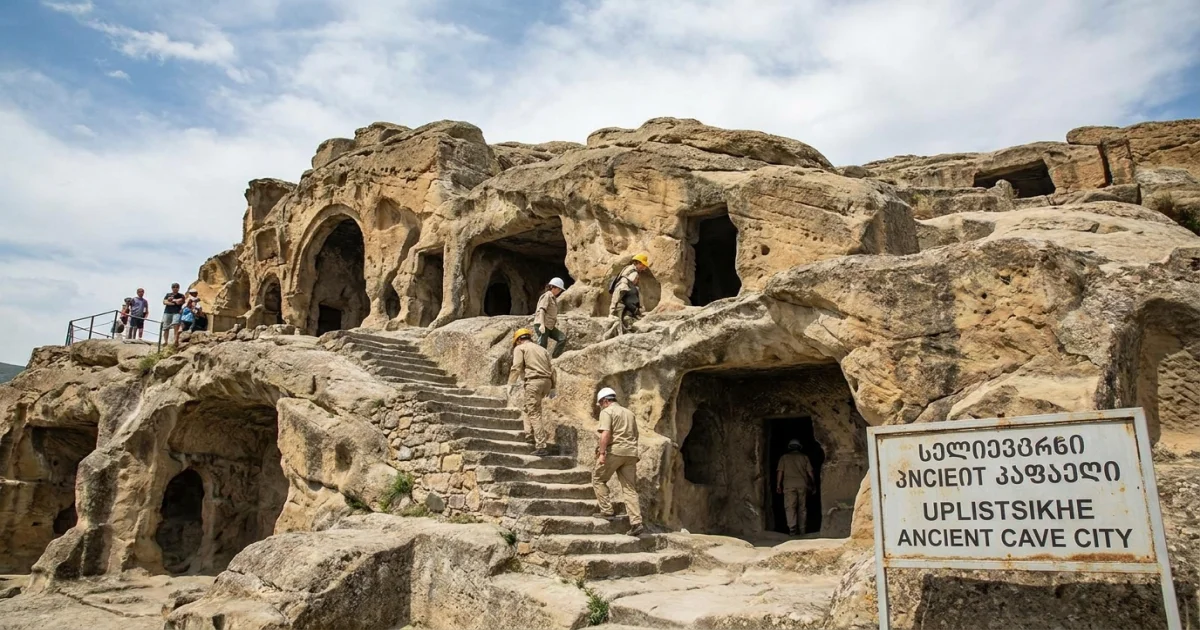 Uplistsikhe Cave City from Tbilisi